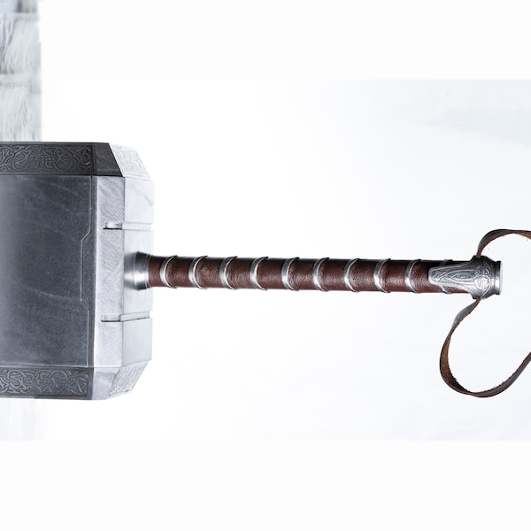 Réplica de Mjolnir del martillo de Thor de Thor: The Dark World/Avengers 2. Hecho a mano, a gran escala, toda la construcción de acero. (HECHO A PEDIDO)