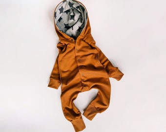 Bio Strampler, Kapuzenschläfer, Snap up Strampler, neutraler Babystrampler, nach Hause kommen Outfit, Neugeborenen Schläfer, Rost Schläfer, modernes Baby