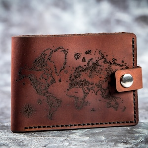 Travel World Carte Mens Leather Wallet Bifold Wedding World Carte Portefeuille Gravé Personnalisé Custom Portefeuille Travel Map Portefeuille Boyfriend Cadeau
