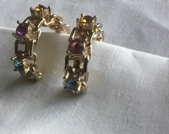 Sarah Coventry Gold Clip On Earrings With 3 Rhinestones