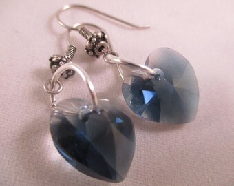 Bellitia Jewelry Orecchini Cuore da Donna Argento Sterling 925 con Brillanti Cristalli Pendenti, Orecchini Cuore di Oceano Cristallo Blu Regalo Gioielli Natale, Compleanno, Aniversario
