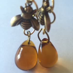 Honey Bee earrings, Honey Glass Drop earrings, Bee earrings, Bee Lover Jewelry