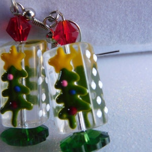 Hand Painted Christmas Tree Rectangle Lampwork Glass Necklace Stunning Christmas Glass Earrings Tree Glass Earrings