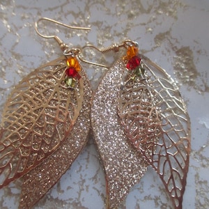 Caída de hoja de roble pendientes pendientes de brillantes oro de hoja cayendo hojas joyas pendientes impresionantes hojas de oro en otoño