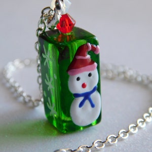 Snowman Green lampwork glass Necklace Christmas Dazzle Holiday Jewelry Snowflake Necklace Christmas Jewelry Glass Jewelry