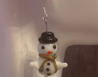 Glas Schneemänner Ohrringe Winter Glas Schneemann Ohrringe Weihnachten Schmuck Urlaub Zeit Ohrringe Glas Schneemann