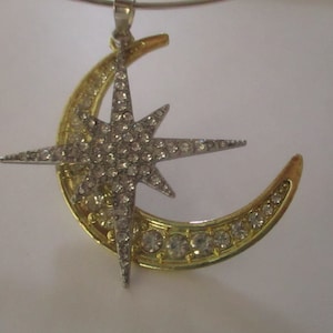 Crescent moon and star Necklace Gold Silver Necklace Celestial Collar Necklace