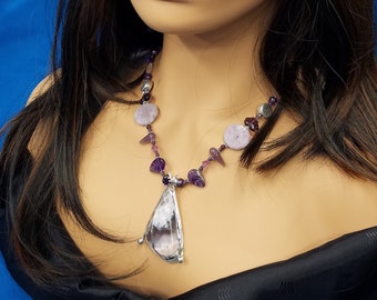 Lace Agate and Amethyst stone bead necklace NCKL309