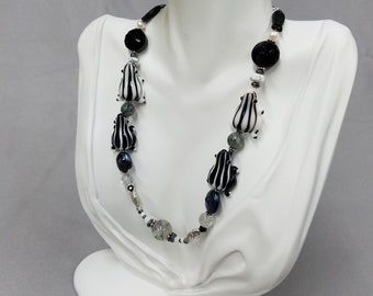 Blown Glass Frogs Necklace in black and white beaded necklace 359