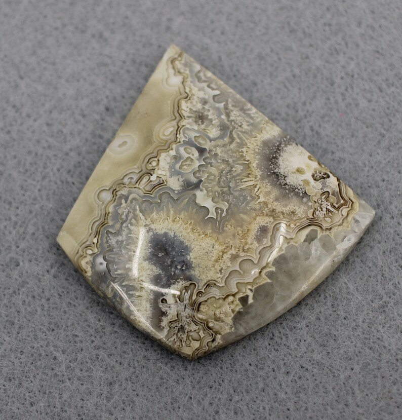 Yellow Mexican Lace Agate designer cabochon 80 image 4