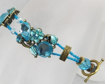 Turquoise blue Enameled Metal Faceted Glass Bracelet 67