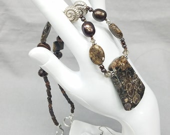 Turritella Agate beaded necklace 530