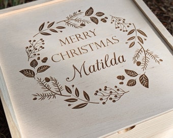 Christmas Eve Wreath Box Crate - Family Christmas Box - Personalised Xmas Hamper - Keepsake Box - Gift Box