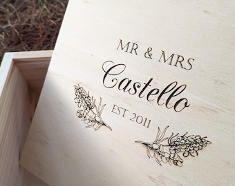 Wedding Box / Bridal Hamper / Bridesmaid / Maid of Honor / Personalised Proposal Box Crate