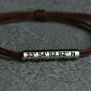 Pulsera de hombre con coordenadas de parejas. Pulsera Latitud Longitud. Pulsera GPS personalizada Parejas. Regalo de aniversario para novio. Regalo De Novio imagen 3