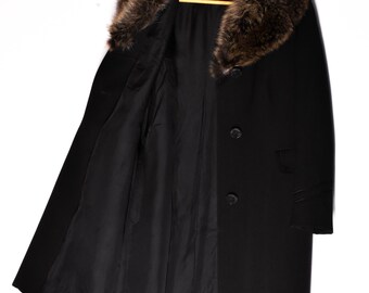 Vintage MILGO Womens Retro Black Winter Coat  Natural Fur Collar 80s'