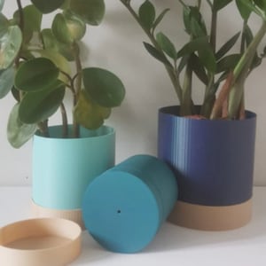 Modern Indoor Planter with Drainage Hole and Saucer