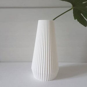 3D‑Printed Origami‑Style Vase, Fresh Flower Vase, Eco‑Friendly Gift