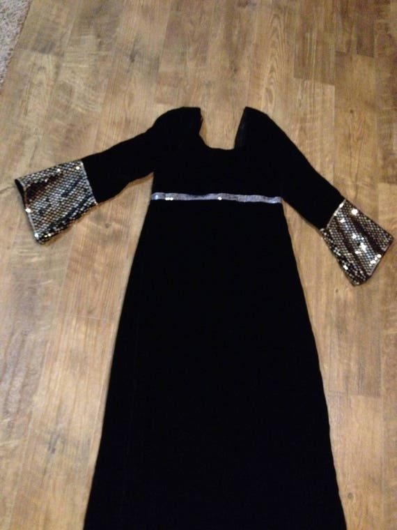 Black Velvet Dress, Witch dress, Queen dress, Sorc