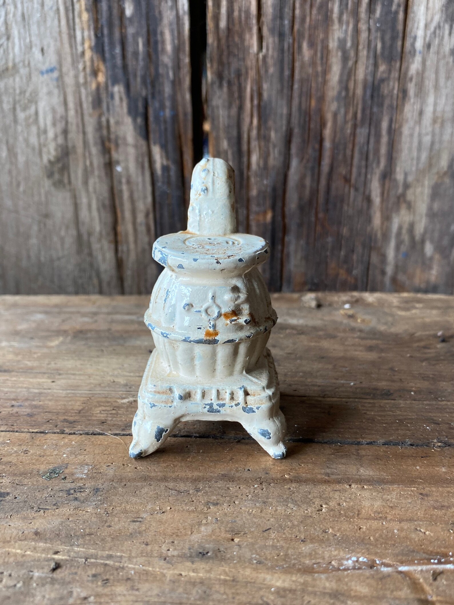 Vintage Cast Iron Pot Belly Stove Salt and Pepper Shakers Etsy