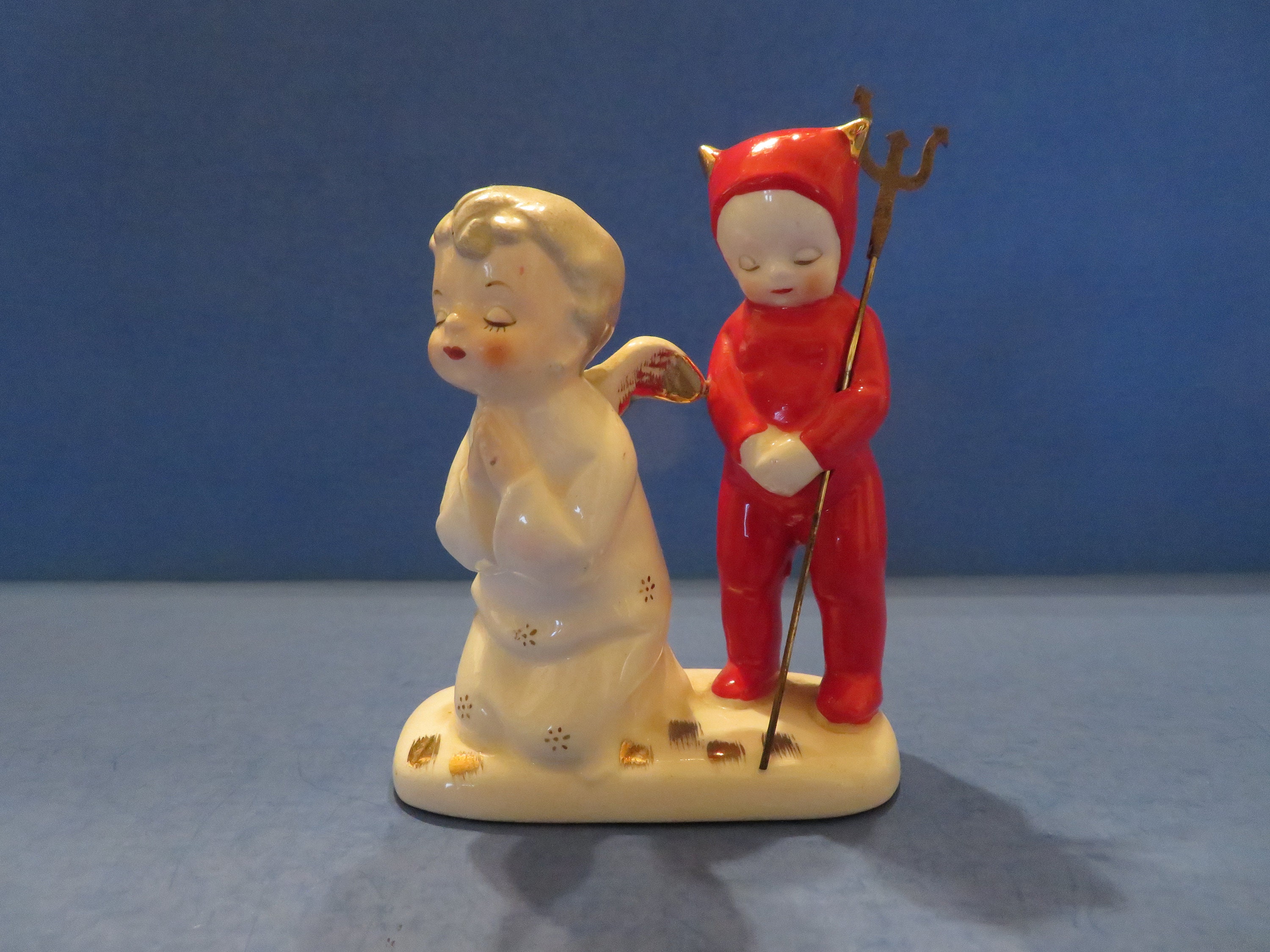 最も信頼できる Vintage Angel Devil Figurine - Etsy 置物