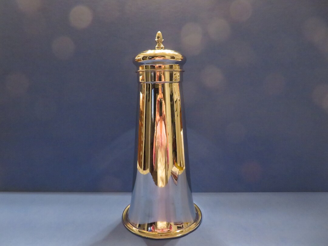 Forman Brothers Cocktail Shaker With Recipes on the Bottom Patent No. D