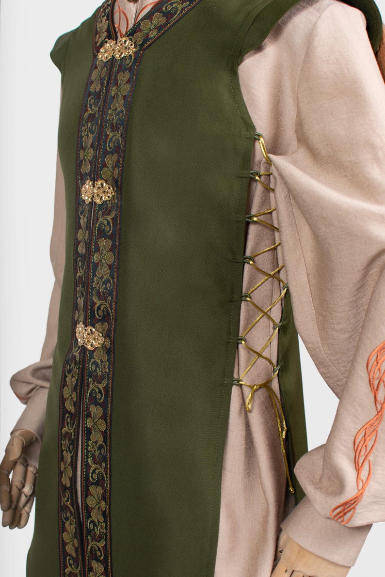 Medieval Elf Ranger Costume – Renaissance Faire LARP Set With Hooded ...