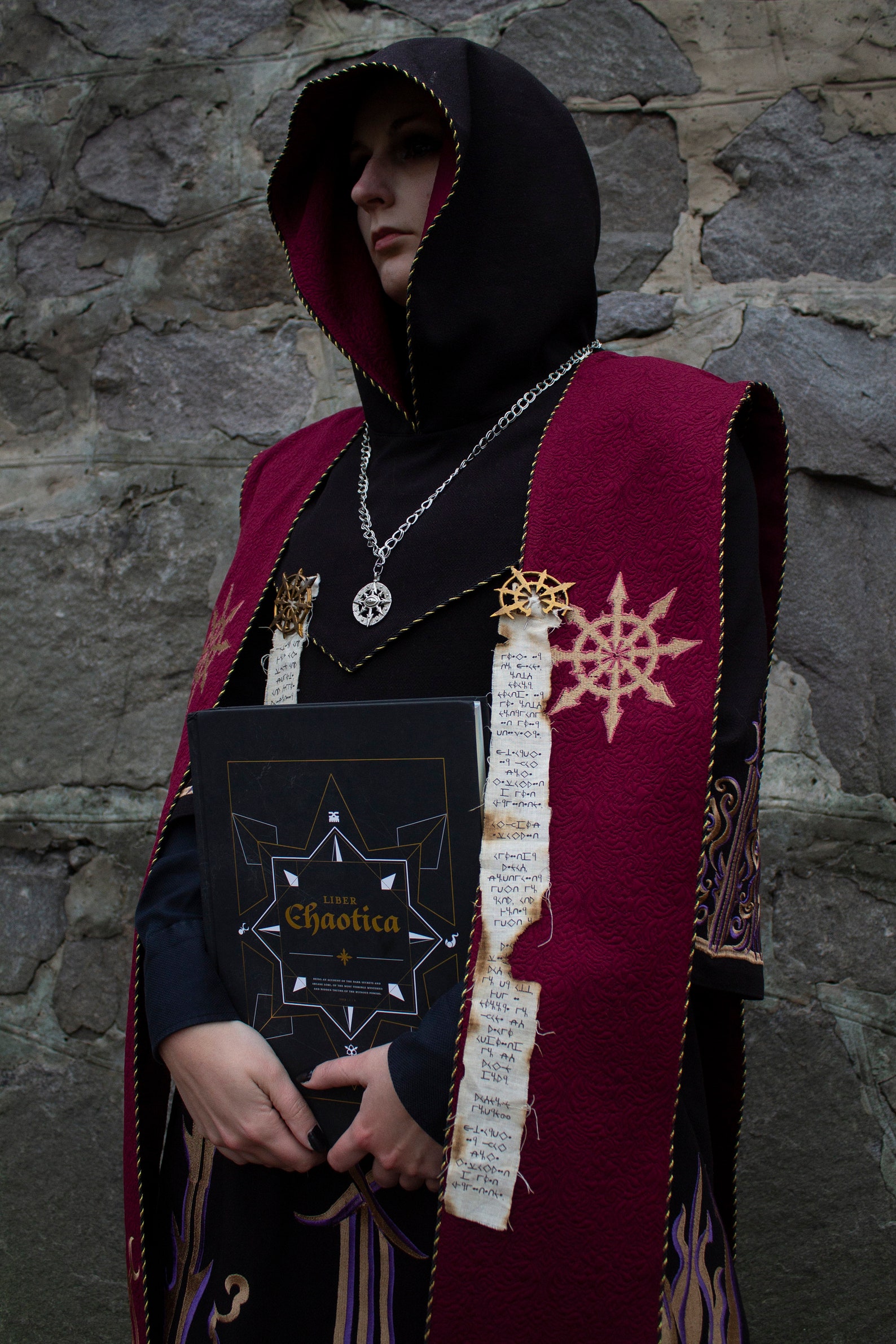 Medieval hooded cape LARP Chaos cultist. Black and bordo hood Etsy