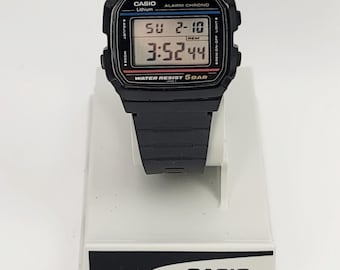 Raro reloj digital Casio W-46 vintage con módulo 549, de la década de 1980, fabricado en Japón (JDM).