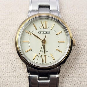Citizen Eco‑Drive Two‑Tone Women’s Watch E031‑S090658‑KA – Excellent Condition