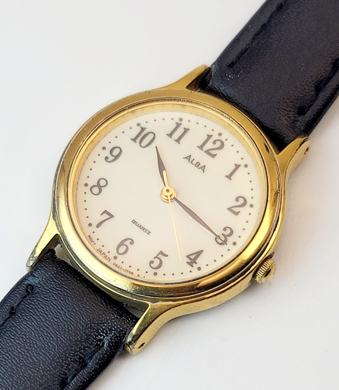 Vintage Seiko Alba V501-6K00 Ladies Quartz Watch Gold Tone White Dial ...
