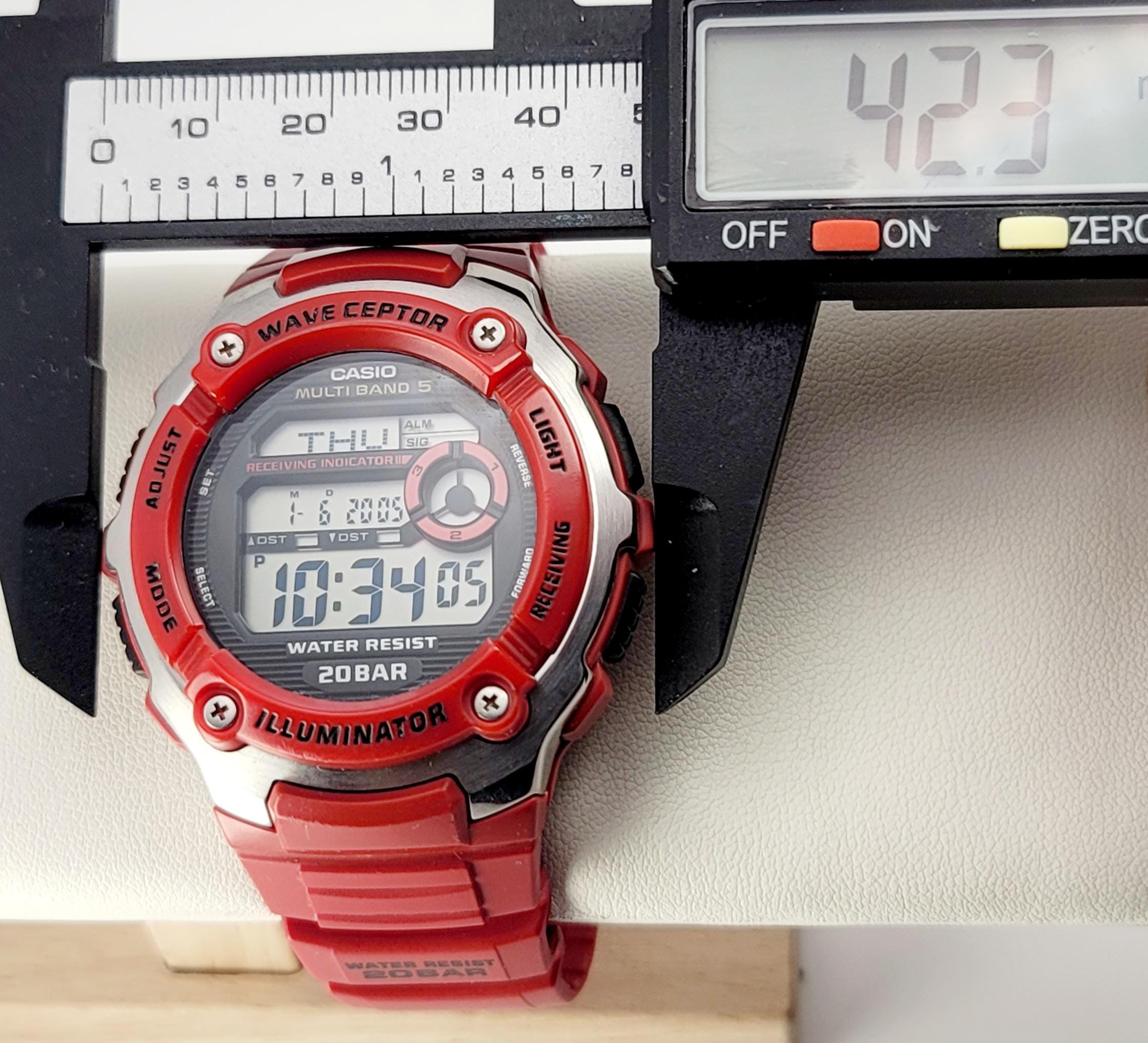 Casio Wave Ceptor WV-M200 (3139) Multi Band 5 Atomic Watch Red 