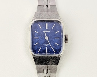 Vintage Seiko 11-4120 Manual Hand-wind Watch | 17 Jewels Blue Dial