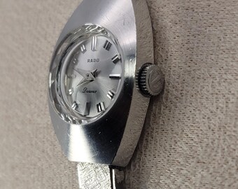 Vintage Rado Durance Ladies Mechanical Watch – Women display picture 2