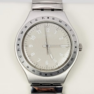 Vintage 1997 Swatch Irony Big “Fade to Grey” YGS1005 Swiss Quartz Watch
