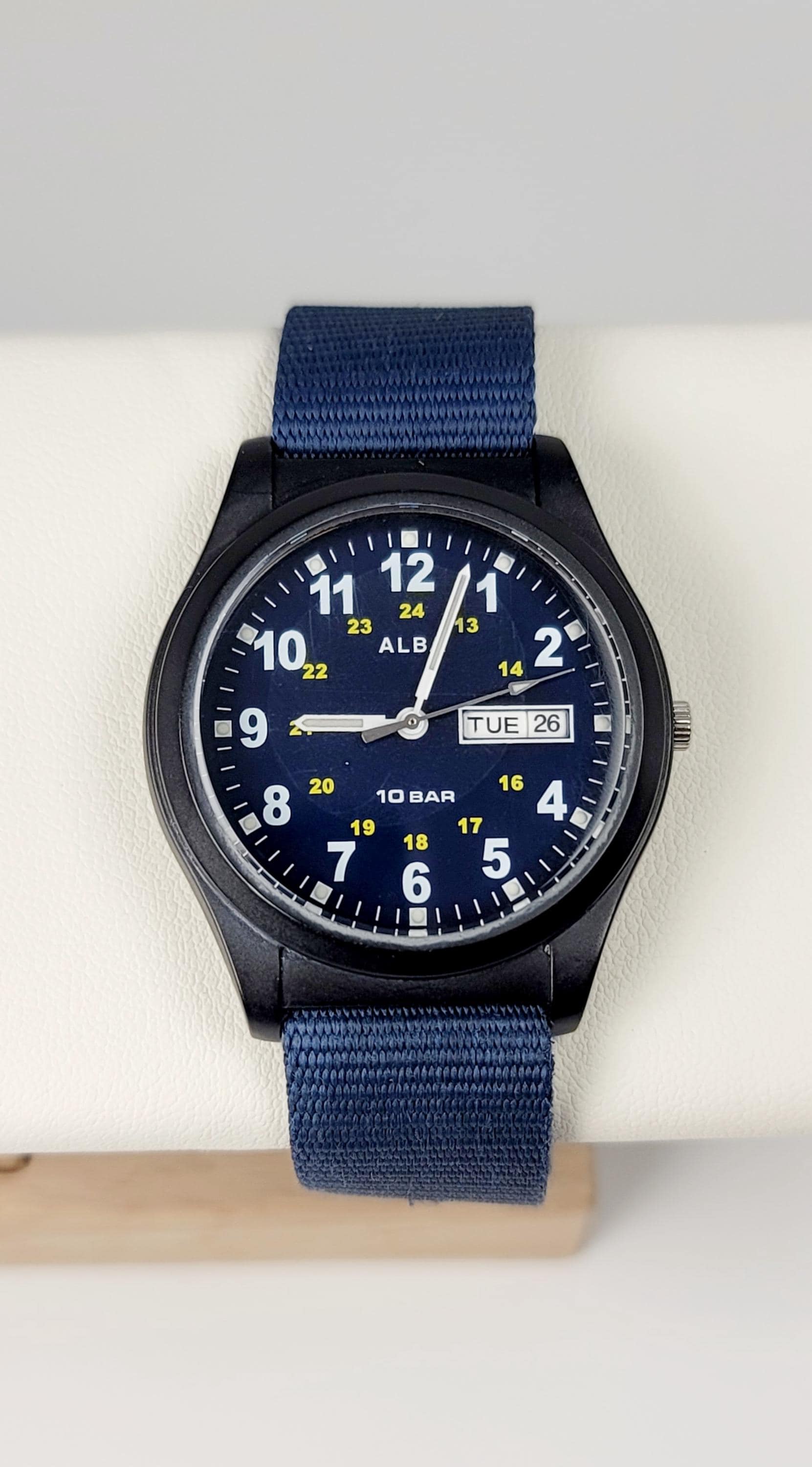 seiko alba 希少　ジョギングウォッチ　腕時計　ビンテージ ☆希少 80s SEIKO ALBA Alarm Chrono-Game 腕時計 - メルカリ