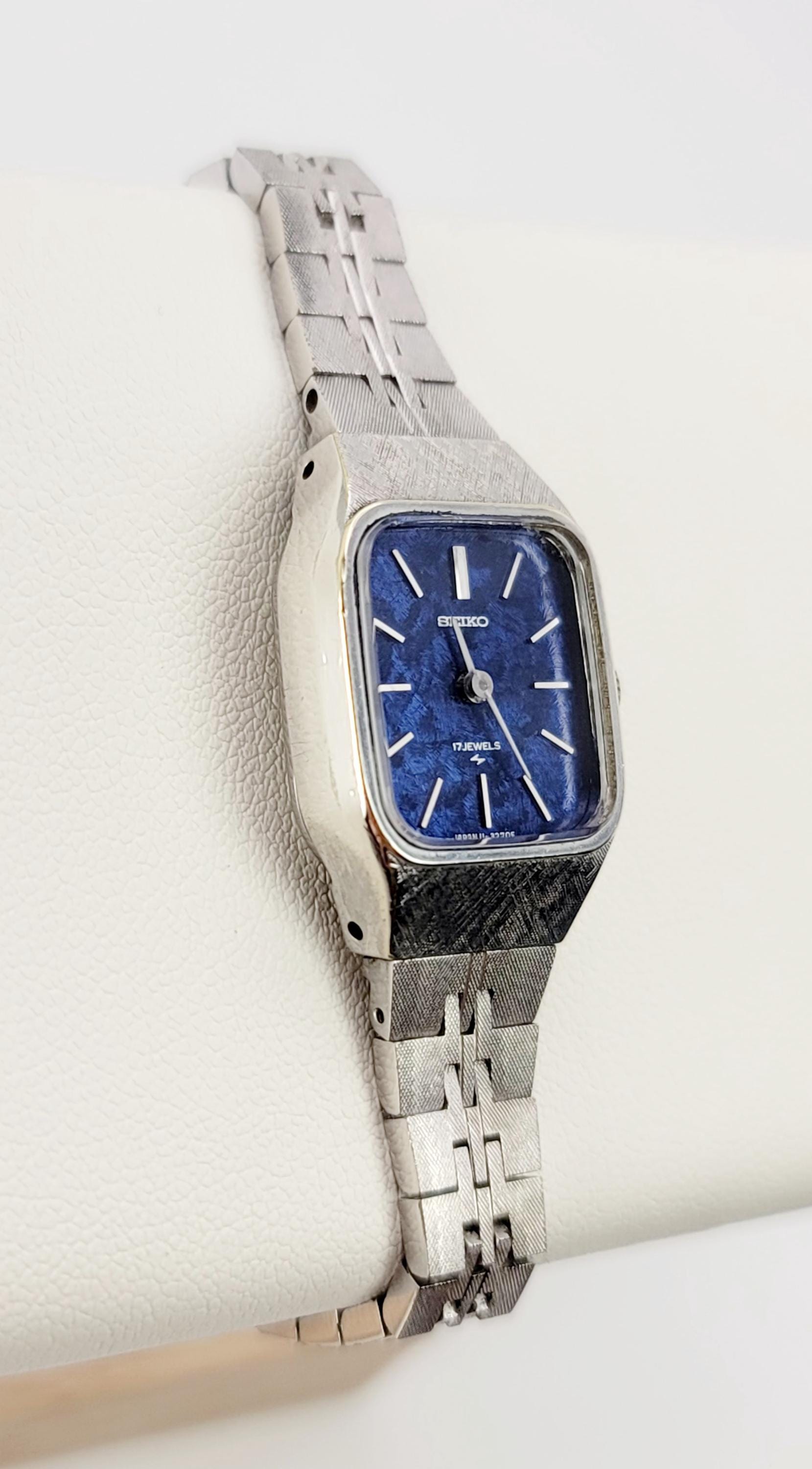 希少/ヴィンテージ　ブルーグレーベニワレン　No.611 Vintage Seiko 11-4120 Manual Hand-wind Watch | 17 Jewels Blue Dial