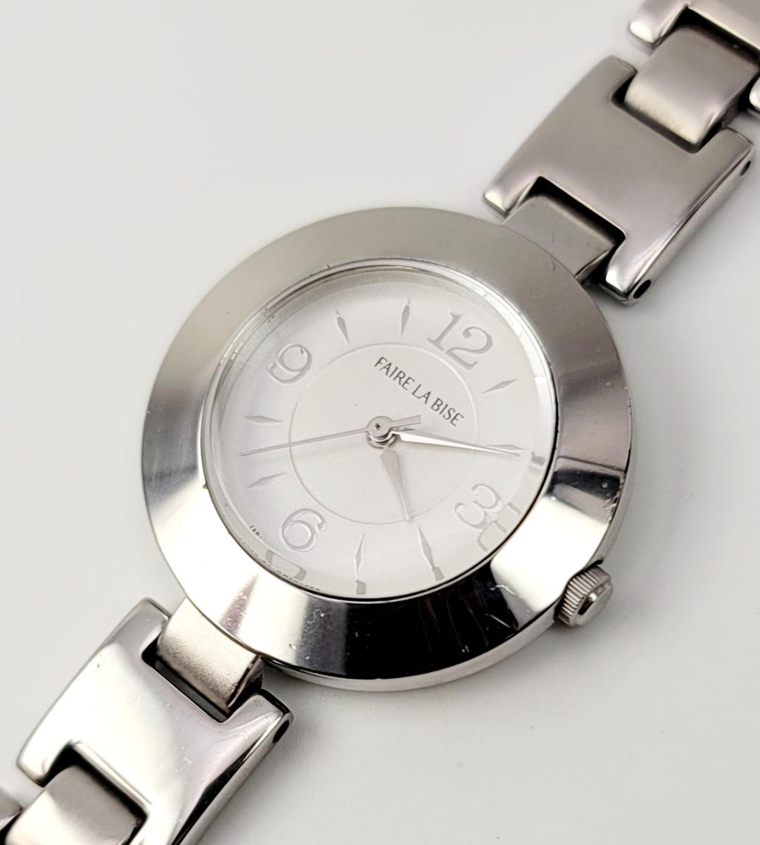 Orient “faire La Bise” QW-40 Vintage 1980s–1990s Gold-tone Quartz