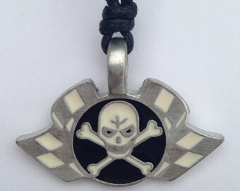 Pirate racing white skull pewter pendant with expandable necklace