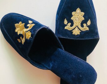 Vintage jaren 70 suède muiltjes, blauwe schoenen, geborduurde pantoffels