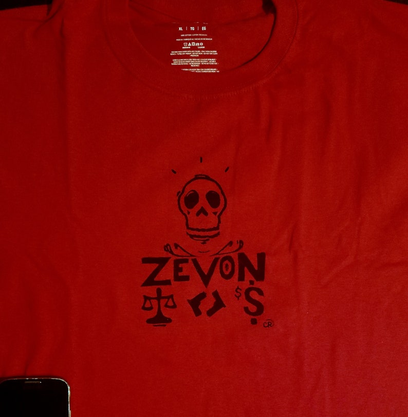 classic rock New Warren Zevon Block Printed Shirt Lawyers Guns and Money Black ink on Gray Cotton Unisex Shirt