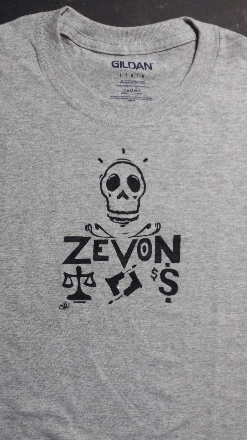 classic rock New Warren Zevon Block Printed Shirt Lawyers Guns and Money Black ink on Gray Cotton Unisex Shirt