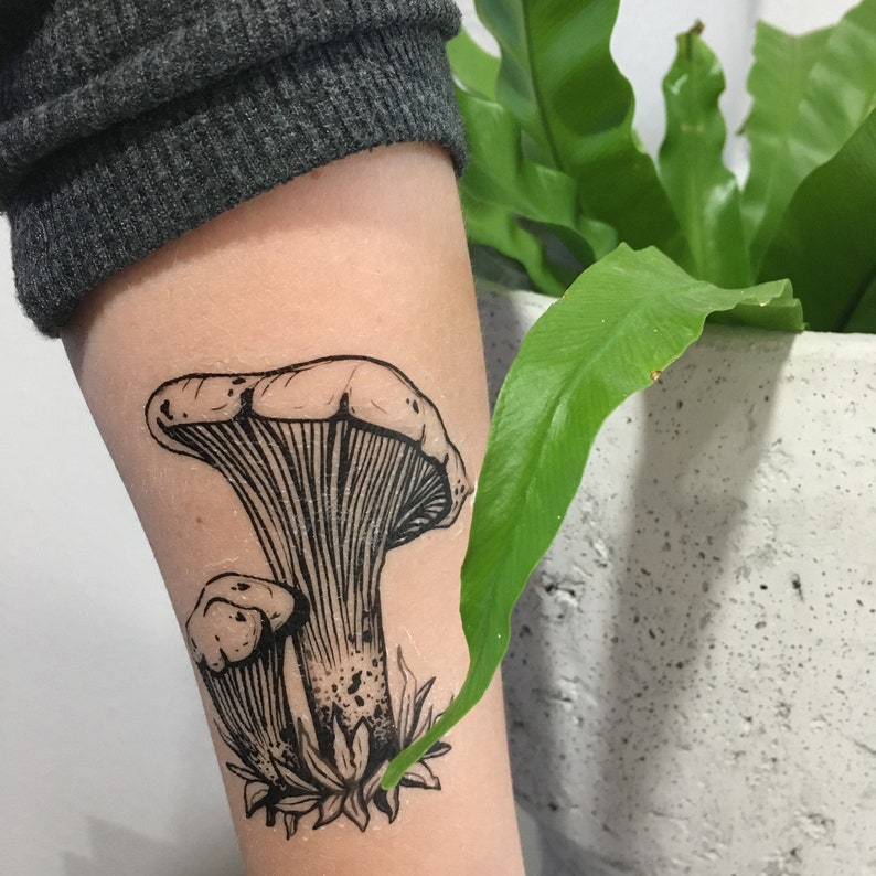 Chanterelle Champignon Tatouage temporaire Black Line Tattoo Etsy