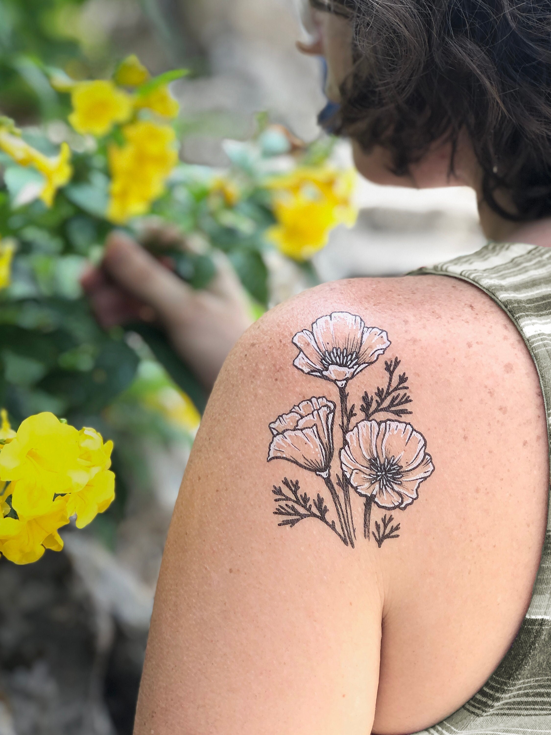 Poppy Flower Temporary Tattoo Golden Poppy Black Ink Tattoo - Etsy Poppy Flower Temporary Tattoo Golden Poppy Black Ink Tattoo - Etsy
