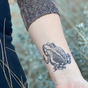 Toad Temporary Tattoo, Gulf Coast Toad Art, Nature Tattoo, Weird Gifts, Nature Gifts, Stocking Stuffer