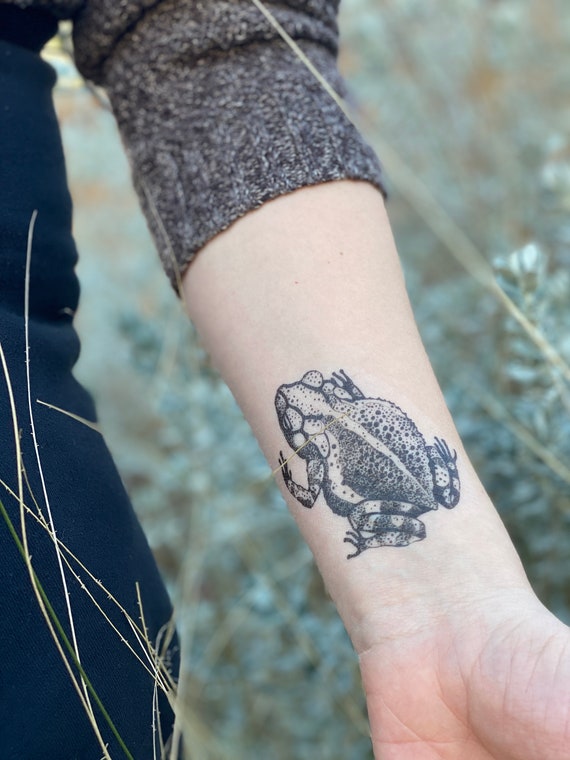 10 Unique Custom Gifts That Will Delight Tattoo Artists