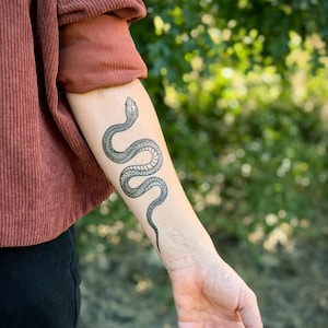 Garden Snake Temporary Tattoo: Realistic Serpent Design, Hand-Drawn, Fake Tattoo image 4
