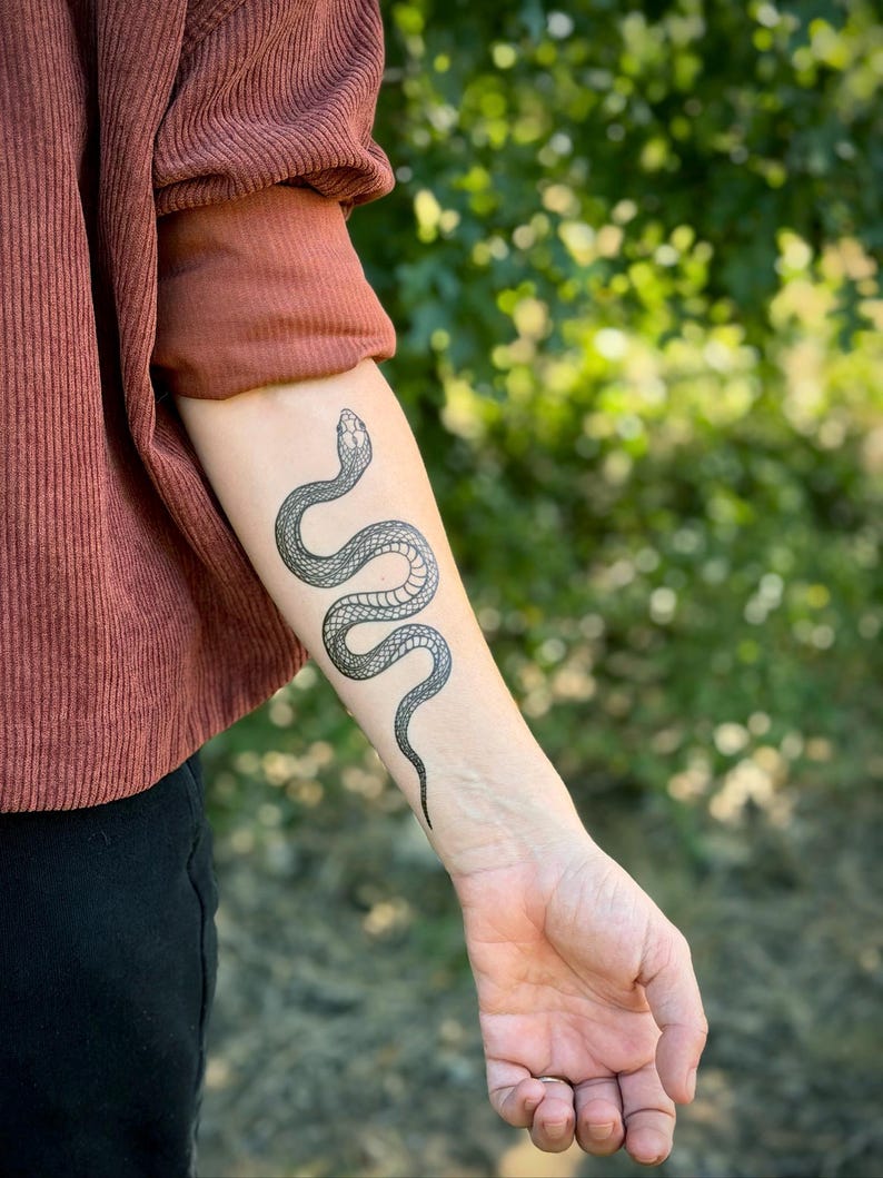 NatureTats Garden Snake Temporary Tattoo - Thumbnail 3