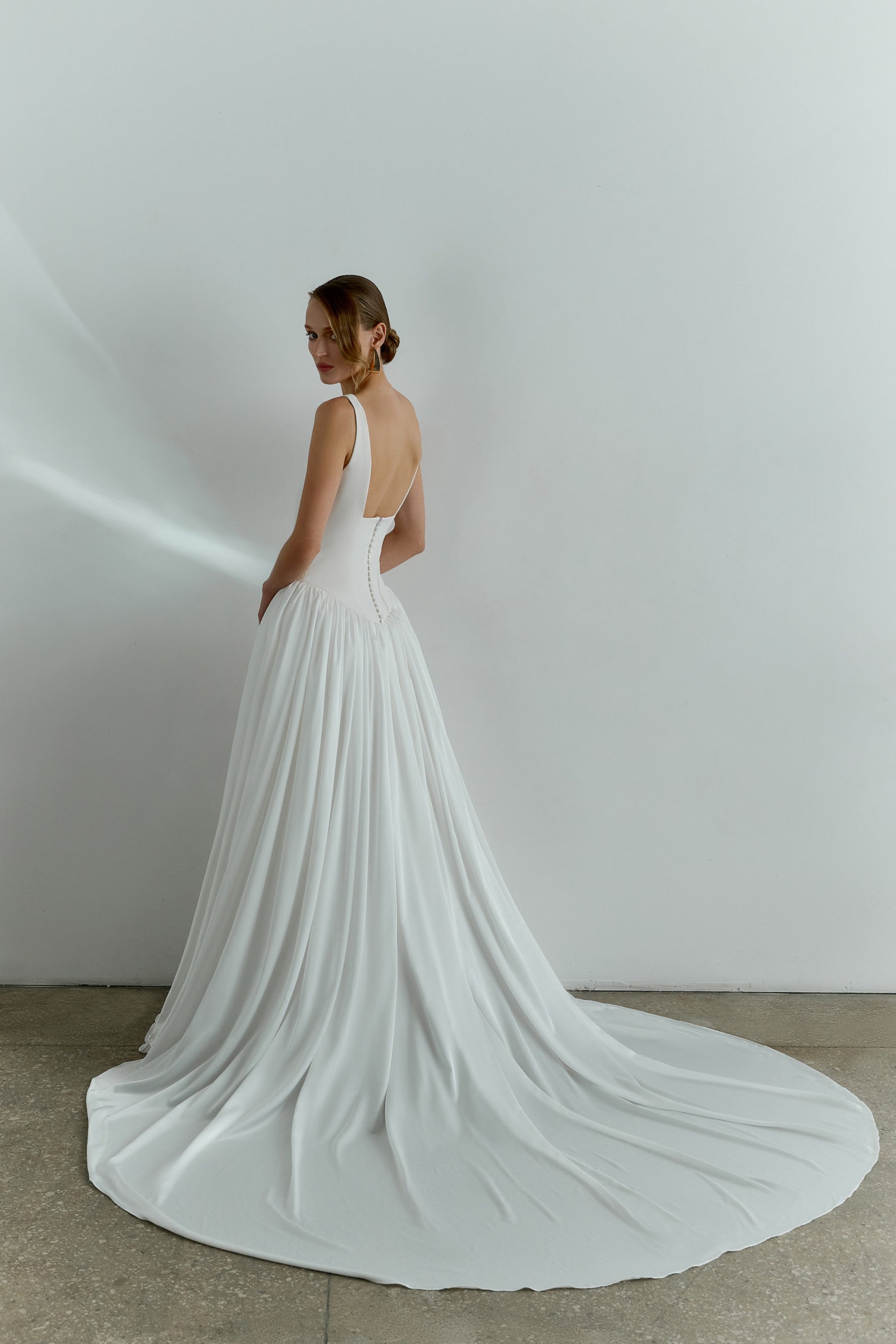 Drop Waist Wedding Dress Square Neck Basque Waist Wedding Dress — free download