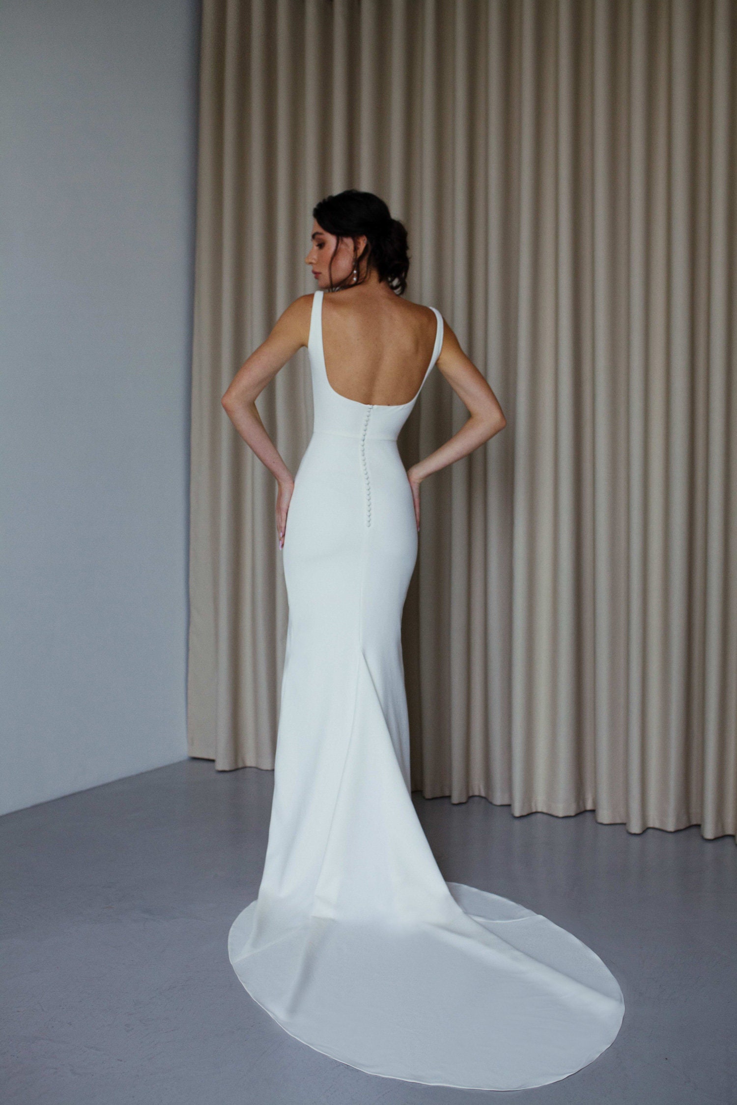 square neck backless dress Minimalist Crepe Wedding Simple Square Neckline Sheath Wedding Dress Sleeveless Summer Modern Beach Wedding Dress EMILIA Seamless Backless Thong Bodysuit